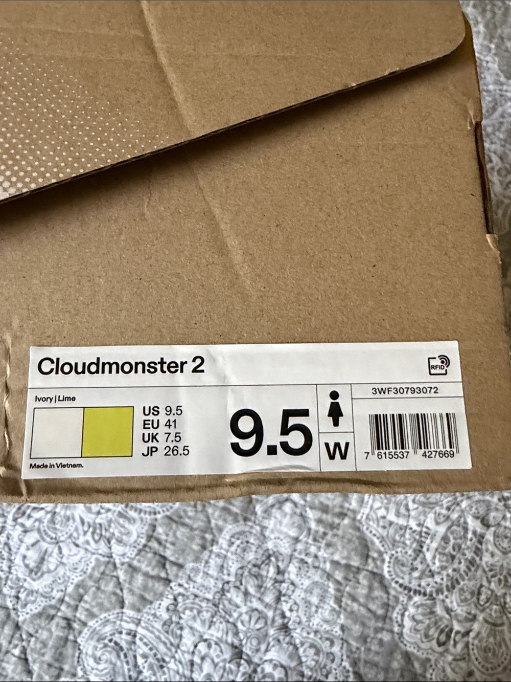 ON Cloudmonster 2 size 9.5 women's On Cloud On Running - Picture 4 of 4